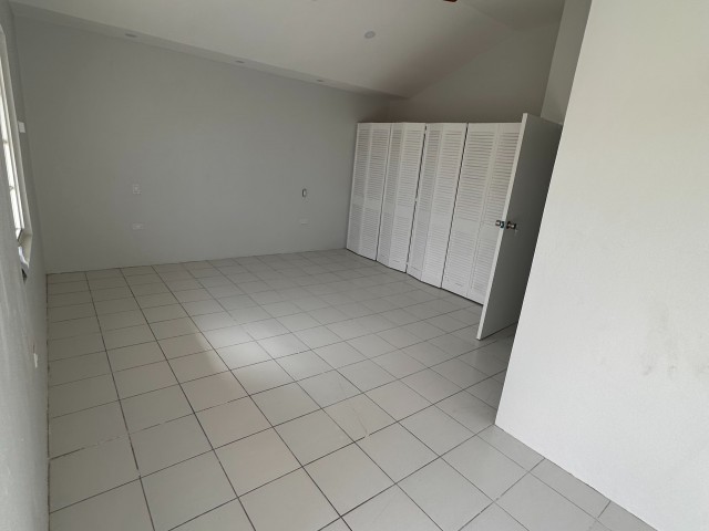 Townhouse For Rent in Bull Bay, Kingston / St. Andrew Jamaica | [11]