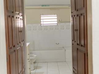 Apartment For Sale in LIGUANEA, Kingston / St. Andrew Jamaica | [12]
