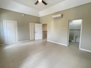 Townhouse For Rent in 55 Paddington Compound, Kingston / St. Andrew Jamaica | [11]