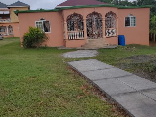 House For Sale in Bonham Springs, St. Ann Jamaica | [14]