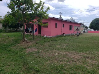 House For Sale in Four Paths, Clarendon Jamaica | [2]