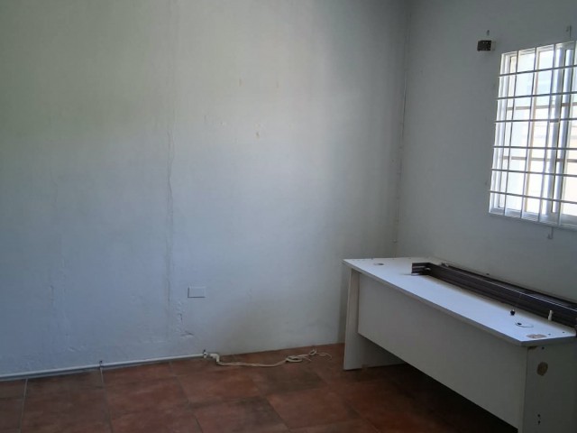 Commercial building For Rent in Richmond Park, Kingston / St. Andrew Jamaica | [2]