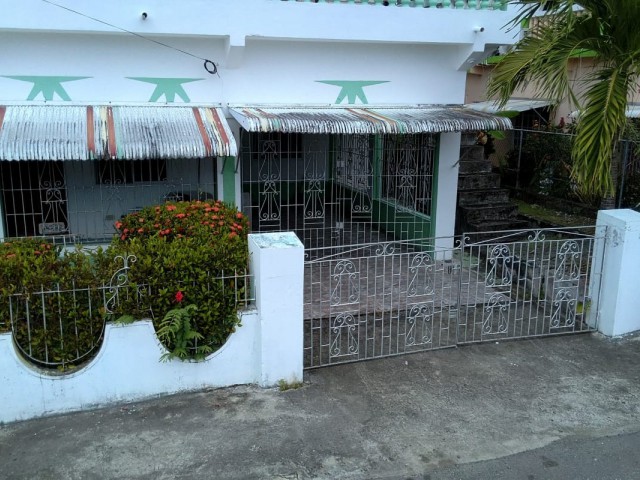 House For Sale in 83 Paul Bogle Dr Red Hills Pen, St. Thomas Jamaica | [4]