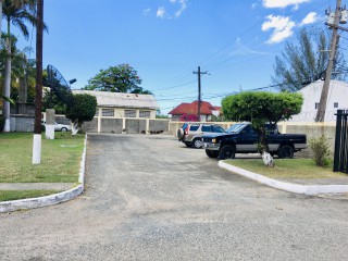 Townhouse For Rent in Hope Road Kingston 6, Kingston / St. Andrew Jamaica | [13]