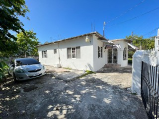 3 bed House For Sale in RUNAWAY BAY PO, St. Ann, Jamaica