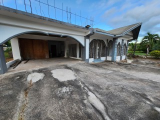 4 bed House For Sale – Marlie Mount, St. Catherine, Jamaica