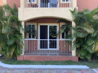 Apartment For Rent in University Crescent 5 minutes walk from UHWI UWI and 2 minutes from UTECH, Kingston / St. Andrew Jamaica | [14]