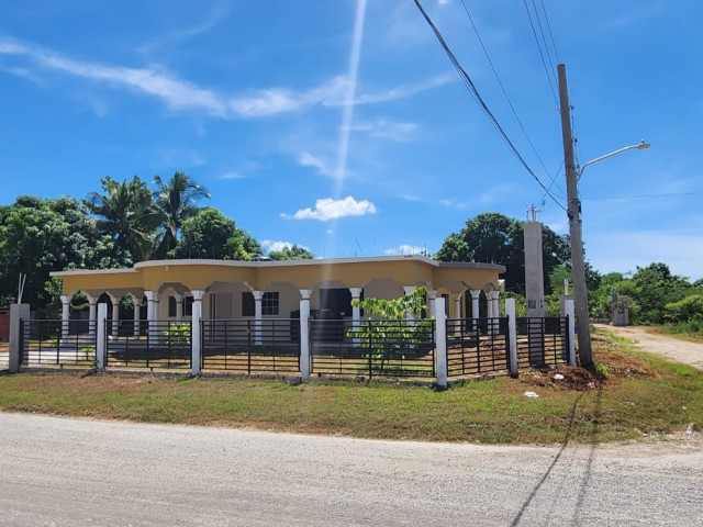 House For Rent in Fairview Park, St. Catherine Jamaica | [1]