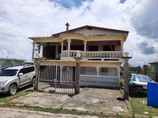 7 bed House For Sale in East Prospect, St. Thomas, Jamaica
