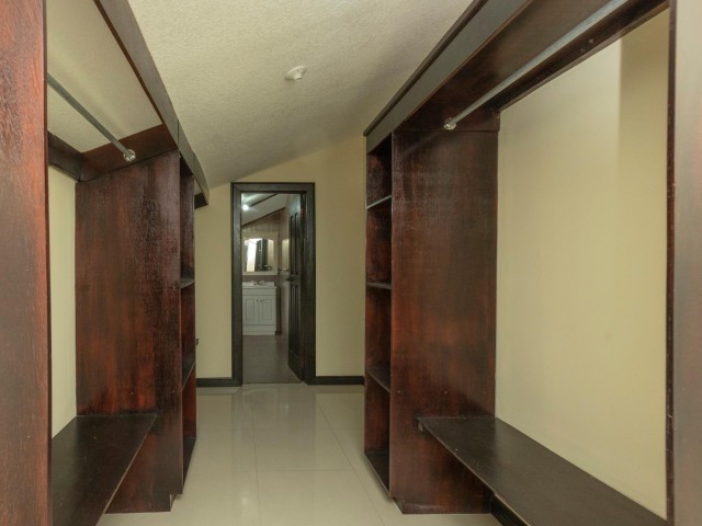 Apartment For Sale in Barbican, Kingston / St. Andrew Jamaica | [10]