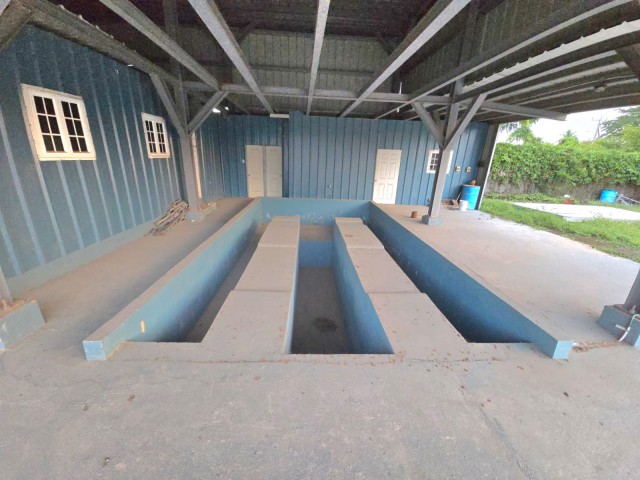 Commercial building For Sale in Willowdene, St. Catherine Jamaica | [4]