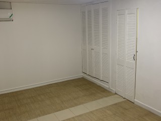 Apartment For Rent in Bridgemount off Long Lane, Kingston / St. Andrew Jamaica | [7]