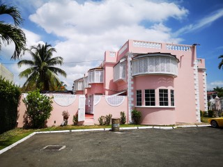 3 bed Townhouse For Sale in Kingston 8, Kingston / St. Andrew, Jamaica