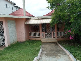 House For Sale in Farm Heights, St. James Jamaica | [2]