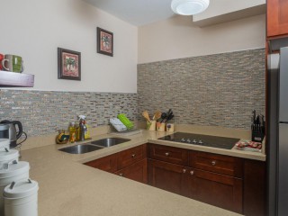 Townhouse For Rent in Guango Grove, St. James Jamaica | [7]