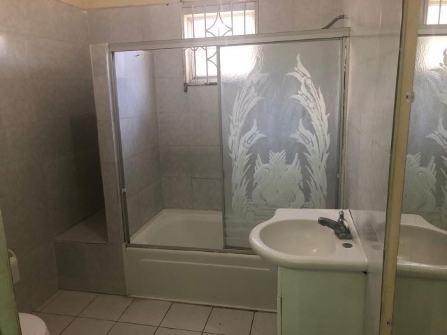 House For Rent in May Pen, Clarendon Jamaica | [10]