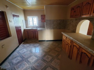 4 bed House For Sale in Hopedale, St. Catherine, Jamaica