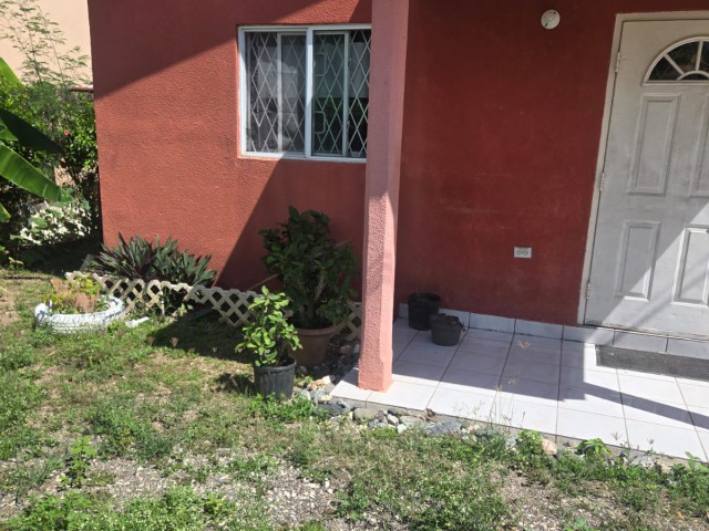 House For Sale in Vineyard Estate, St. Catherine Jamaica | [3]