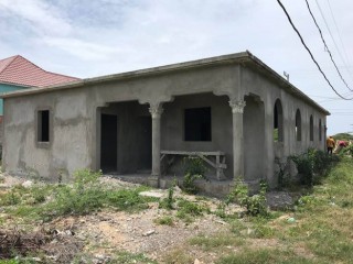 House For Sale in Rocky point, Clarendon Jamaica | [2]