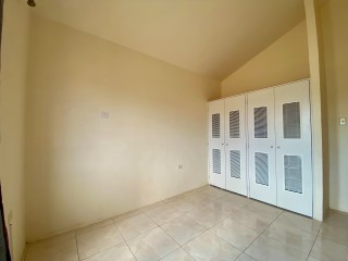 House For Rent in Phoenix Park Village 3, St. Catherine Jamaica | [6]