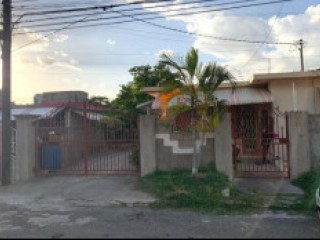 3 bed House For Sale in Eltham Acres, St. Catherine, Jamaica