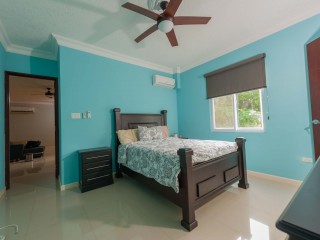 Apartment For Sale in Kingston 5, Kingston / St. Andrew Jamaica | [2]