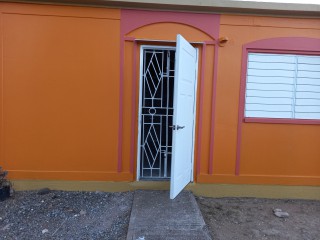 House For Rent in Angels Grove, St. Catherine Jamaica | [4]