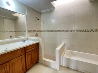 Townhouse For Rent in 55 Paddington Compound, Kingston / St. Andrew Jamaica | [12]