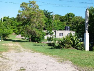 House For Sale in Birds Hill, Clarendon Jamaica | [3]