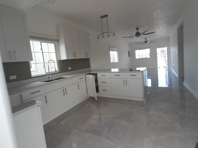 House For Sale in Port Ridge, St. Catherine Jamaica | [7]