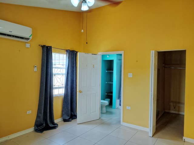 Townhouse For Rent in El Prado Verde, St. Catherine Jamaica | [7]