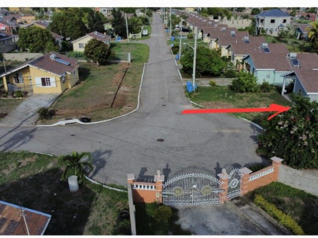 2 bed House For Sale - Old Harbour, St. Catherine, Jamaica