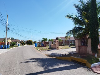 3 bed House For Sale in New Harbour Village 1, St. Catherine, Jamaica