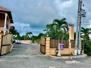 1 bed Apartment For Sale in Guys Hill, St. Catherine, Jamaica