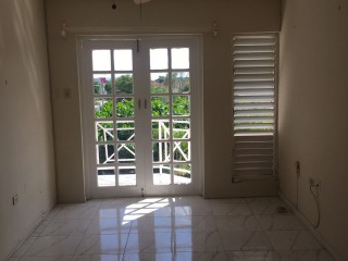 Apartment For Rent in Drumblair Mansions, Kingston / St. Andrew Jamaica | [6]