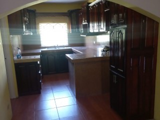 House For Sale in Ensom City, St. Catherine Jamaica | [11]