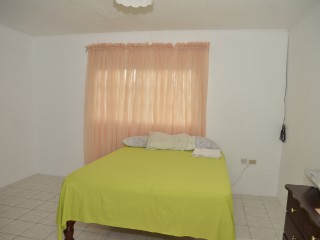 House For Sale in Ingleside, Manchester Jamaica | [7]