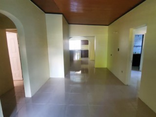 4 bed House For Sale in Horizon Park, St. Catherine, Jamaica