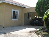 House For Sale in savlamar, Westmoreland Jamaica | [4]