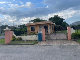 2 bed House For Sale in Farm Pen, Westmoreland, Jamaica