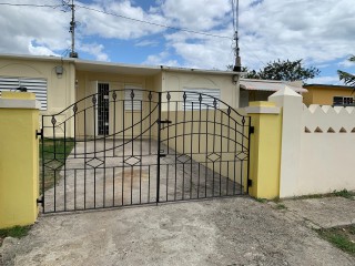 2 bed House For Sale in Greater Portmore, St. Catherine, Jamaica