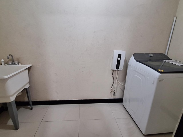 Apartment For Sale in KINGSTON 19, Kingston / St. Andrew Jamaica | [6]