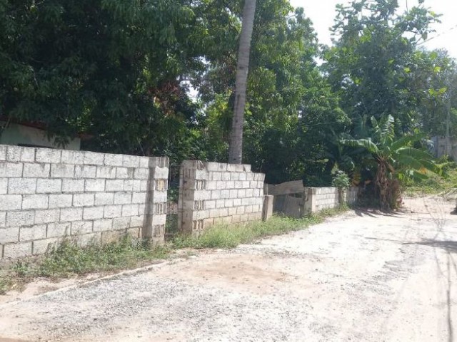 House For Sale in Tryall Heights, St. Catherine Jamaica | [1]