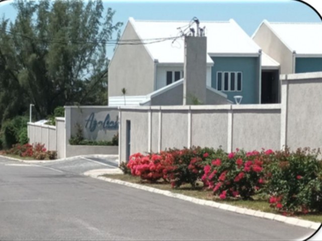 Townhouse For Sale in KINGSTON 6, Kingston / St. Andrew Jamaica | [1]
