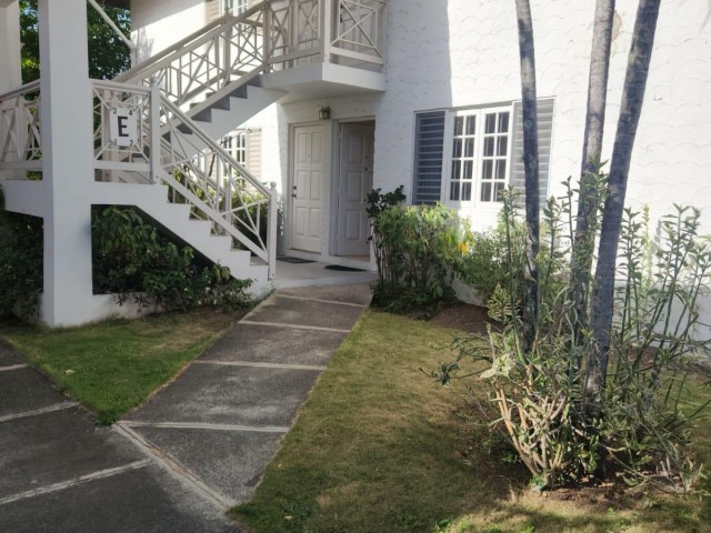 Apartment For Sale in The Seville, Kingston / St. Andrew Jamaica | [2]