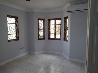 Apartment For Rent in Meadowbrook, Kingston / St. Andrew Jamaica | [4]