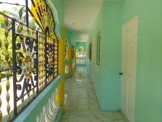 House For Sale in Waterloo, St. Catherine Jamaica | [9]