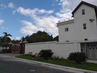 1 bed Apartment For Sale in Kingston 19, Kingston / St. Andrew, Jamaica