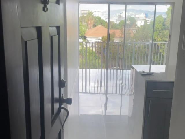 1 bed Apartment For Rent - Kingston 5, Kingston / St. Andrew, Jamaica