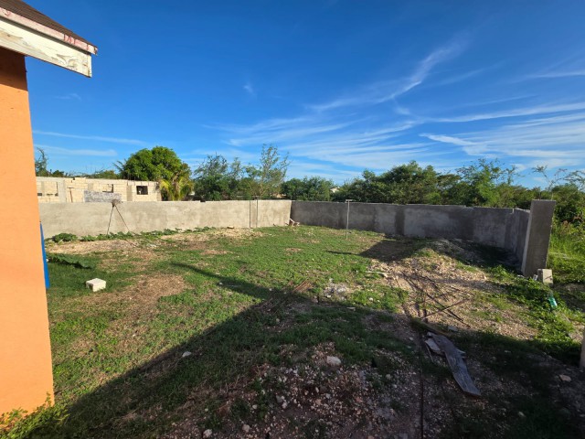 House For Rent in Rhone Park Estate, St. Catherine Jamaica | [11]